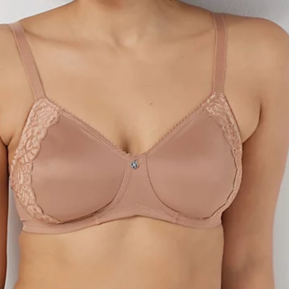 Breezies Everyday Elegance Wirefree Support Bra‎